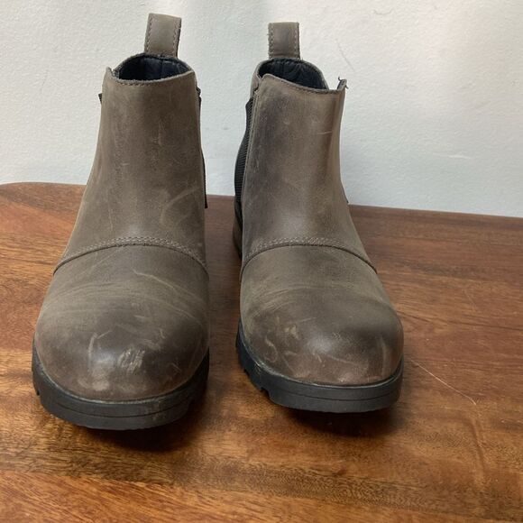 Sorel Emelie Chelsea Leather Boots - Picture 3 of 9